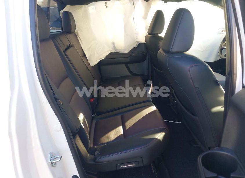 Photo 8 of 2024 Honda Ridgeline BLACK EDITION (VIN 5FPYK3F83RB000219)