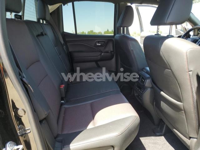 Photo 10 of 2024 HONDA RIDGELINE BLACK EDITION (VIN 5FPYK3F84RB000746)