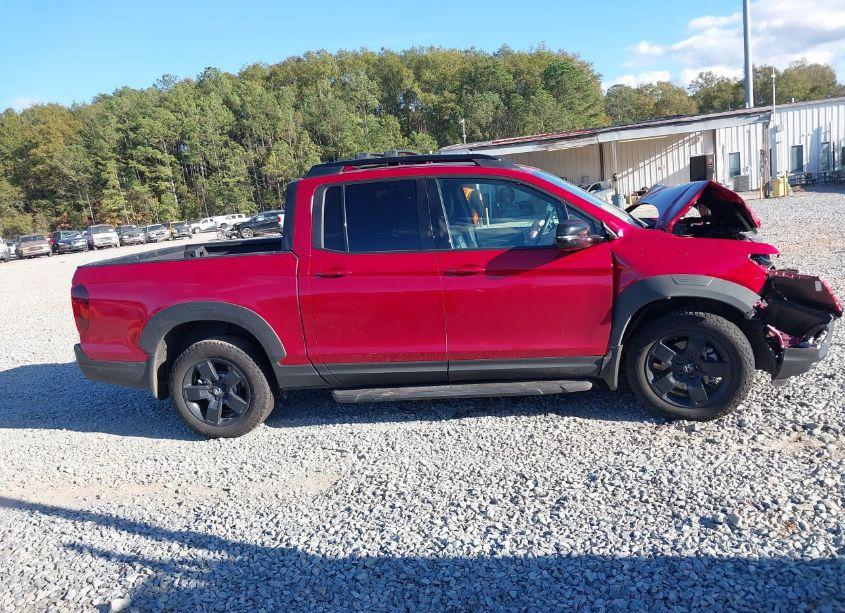 Photo 13 of 2024 Honda Ridgeline BLACK EDITION (VIN 5FPYK3F85RB013716)