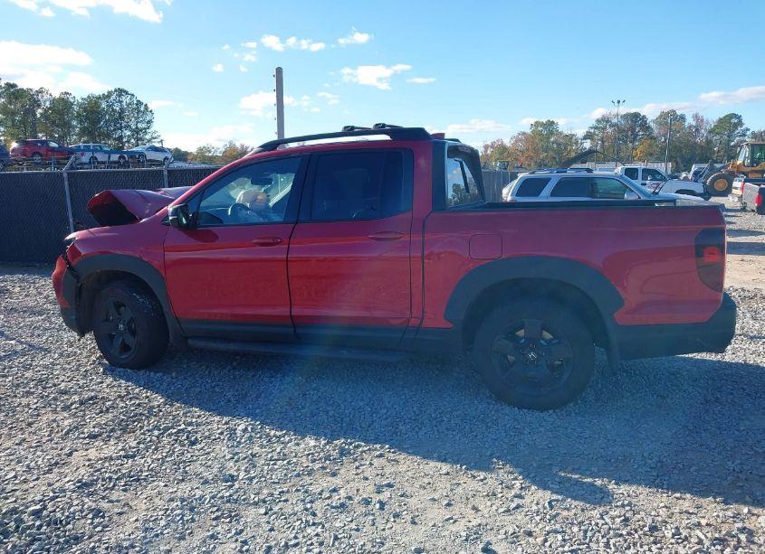 Photo 14 of 2024 Honda Ridgeline BLACK EDITION (VIN 5FPYK3F85RB013716)