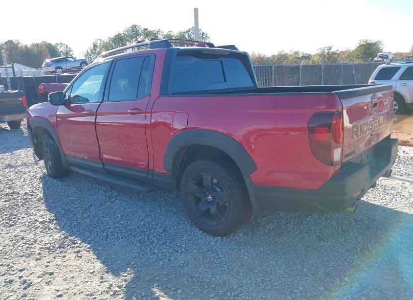 Photo 3 of 2024 Honda Ridgeline BLACK EDITION (VIN 5FPYK3F85RB013716)