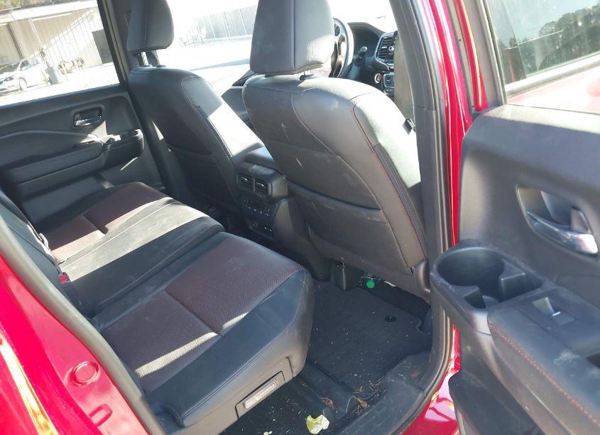 Photo 8 of 2024 Honda Ridgeline BLACK EDITION (VIN 5FPYK3F85RB013716)