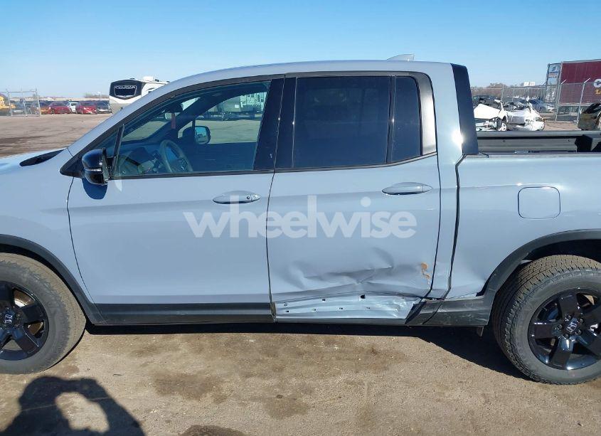 Photo 14 of 2024 Honda Ridgeline BLACK EDITION (VIN 5FPYK3F85RB025204)