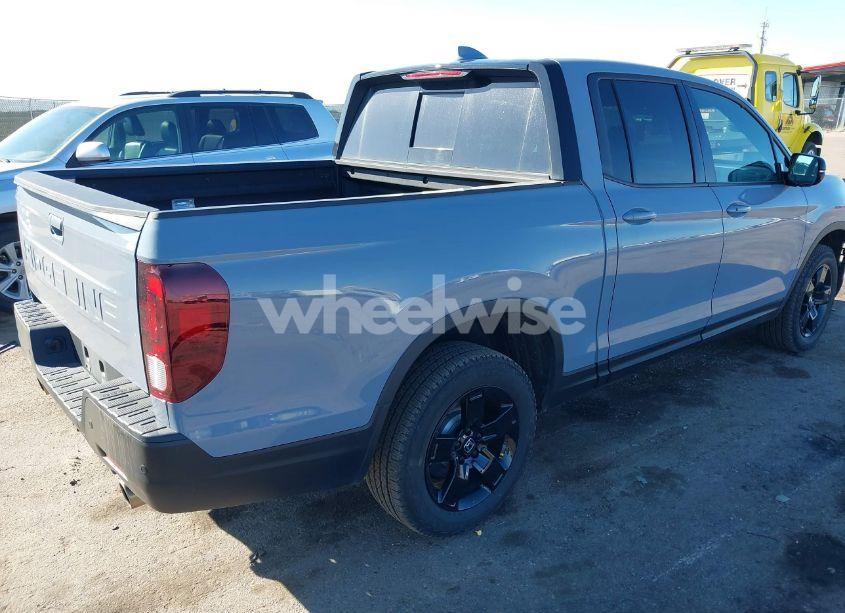 Photo 4 of 2024 Honda Ridgeline BLACK EDITION (VIN 5FPYK3F85RB025204)