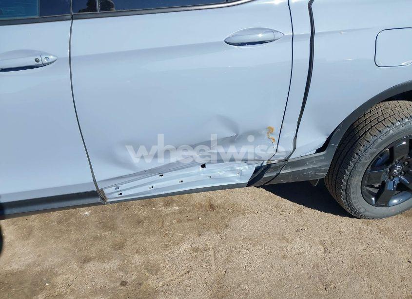 Photo 6 of 2024 Honda Ridgeline BLACK EDITION (VIN 5FPYK3F85RB025204)