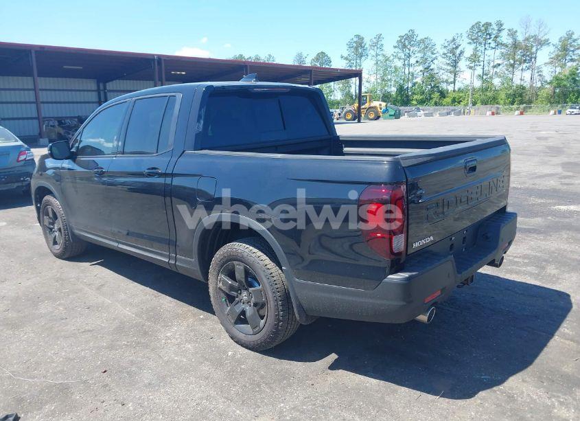 Photo 3 of 2025 Honda Ridgeline BLACK EDITION (VIN 5FPYK3F85SB016492)