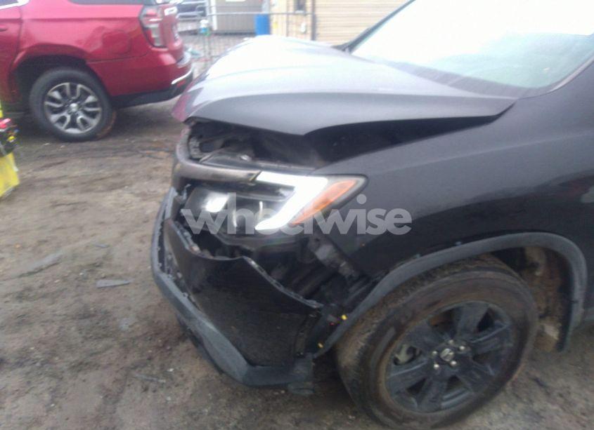 Photo 6 of 2018 Honda Ridgeline BLACK EDITION (VIN 5FPYK3F86JB010781)