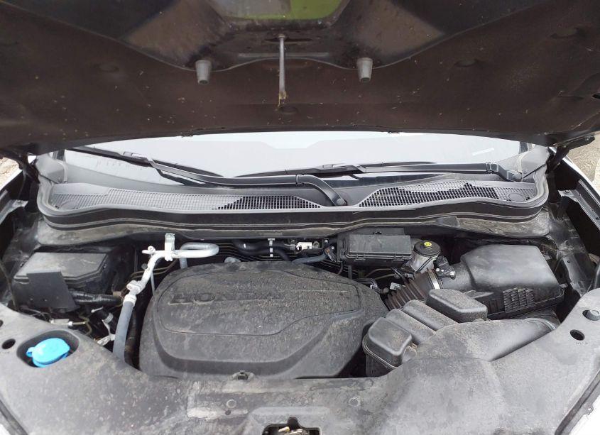 Photo 10 of 2021 Honda Ridgeline BLACK EDITION (VIN 5FPYK3F88MB021673)