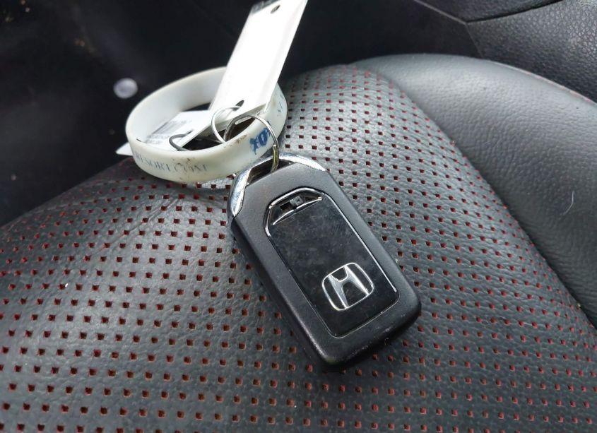 Photo 11 of 2017 Honda Ridgeline BLACK EDITION (VIN 5FPYK3F89HB016925)