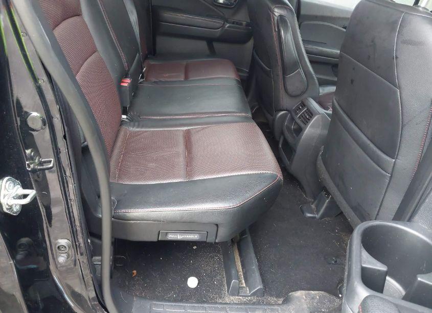 Photo 8 of 2017 Honda Ridgeline BLACK EDITION (VIN 5FPYK3F89HB016925)