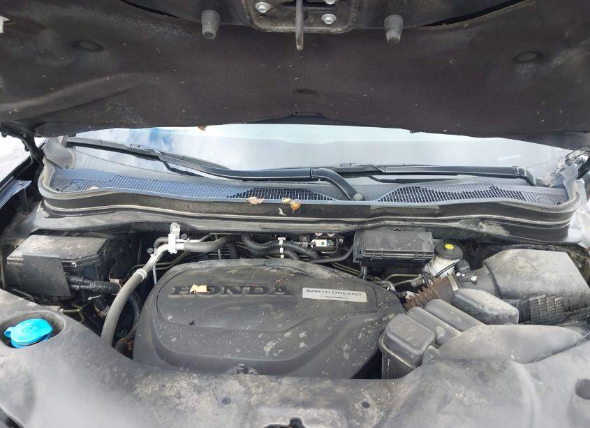 Photo 10 of 2019 Honda Ridgeline BLACK EDITION (VIN 5FPYK3F8XKB041839)