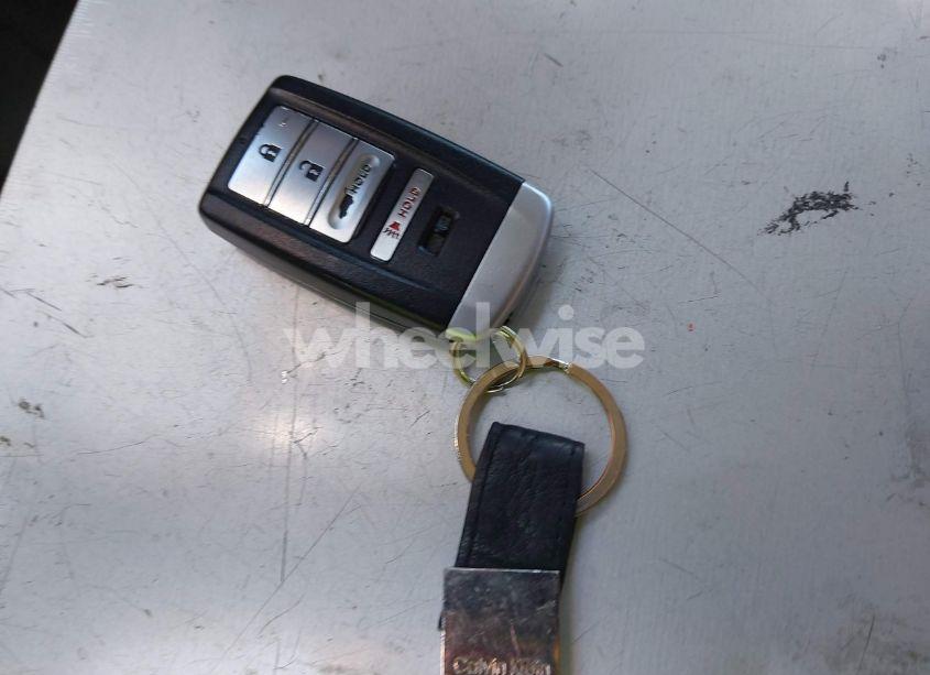 Photo 11 of 2016 Acura Mdx TECHNOLOGY ACURAWATCH PLUS PACKAGES/TECHNOLOGY PACKAGE (VIN 5FRYD3H4XGB011596)