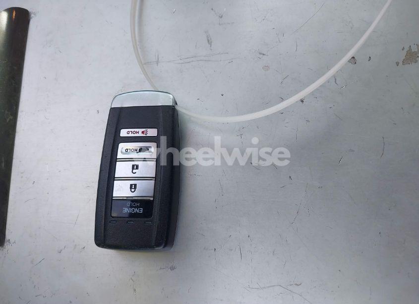 Photo 11 of 2016 Acura Mdx ADVANCE ENTERTAINMENT PACKAGES/ADVANCE PACKAGE (VIN 5FRYD3H91GB015807)