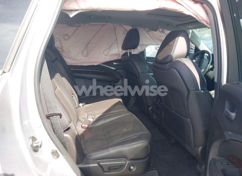 Photo 8 of 2016 Acura Mdx ADVANCE ENTERTAINMENT PACKAGES/ADVANCE PACKAGE (VIN 5FRYD3H91GB015807)