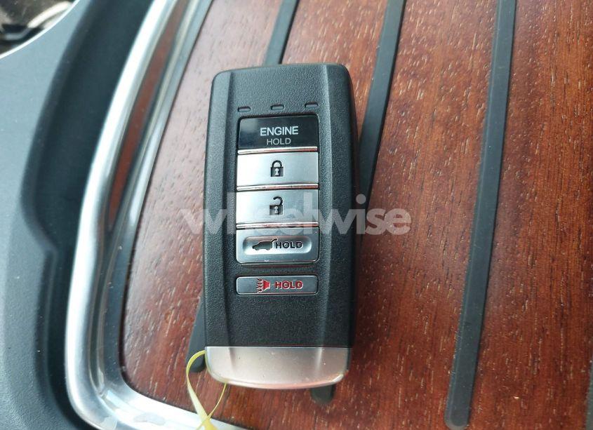 Photo 11 of 2017 Acura Mdx ADVANCE ENTERTAINMENT PKGS (VIN 5FRYD3H98HB010847)