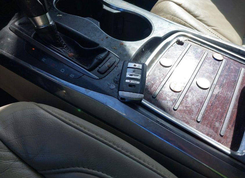 Photo 11 of 2014 Acura Mdx (VIN 5FRYD4H21EB039952)