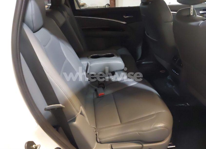 Photo 8 of 2016 Acura Mdx TECHNOLOGY ACURAWATCH PLUS PACKAGES/TECHNOLOGY PACKAGE (VIN 5FRYD4H46GB001881)