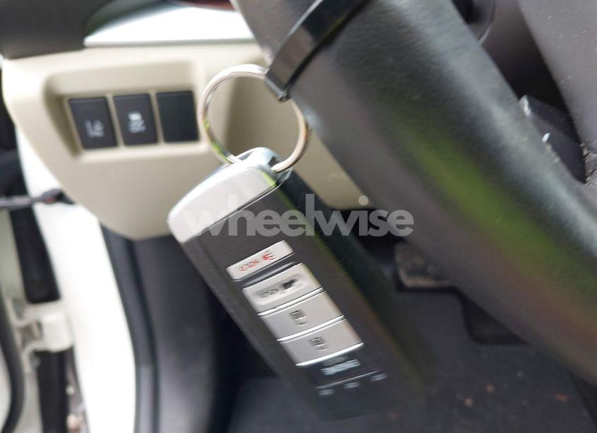 Photo 11 of 2016 Acura Mdx TECHNOLOGY ACURAWATCH PLUS PACKAGES/TECHNOLOGY PACKAGE (VIN 5FRYD4H47GB040270)