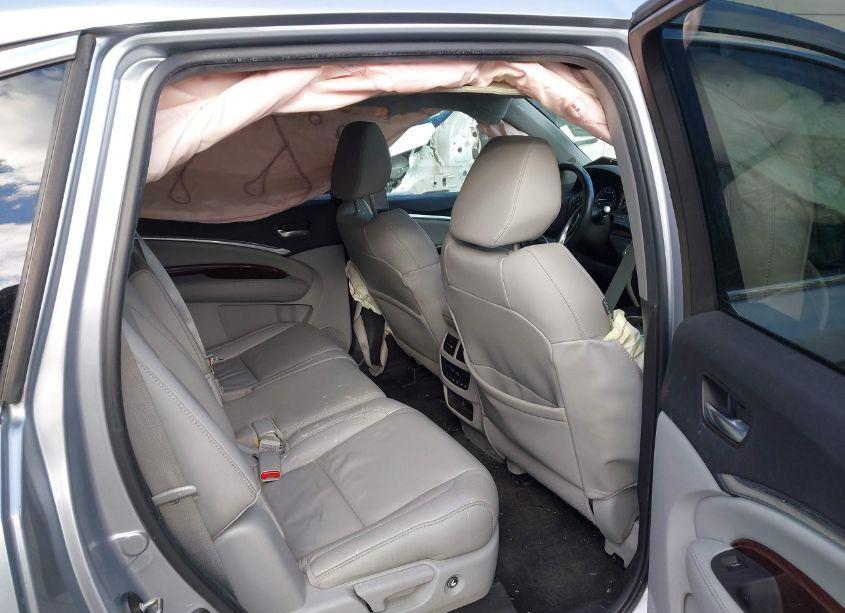 Photo 8 of 2016 Acura Mdx TECHNOLOGY ACURAWATCH PLUS PACKAGES/TECHNOLOGY PACKAGE (VIN 5FRYD4H4XGB040246)