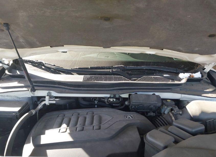 Photo 10 of 2016 Acura Mdx TECHNOLOGY, ENTERTAINMENT ACURAWATCH PLUS PACKAGES/W/TECH/ENTERTAINMENT (VIN 5FRYD4H65GB051351)