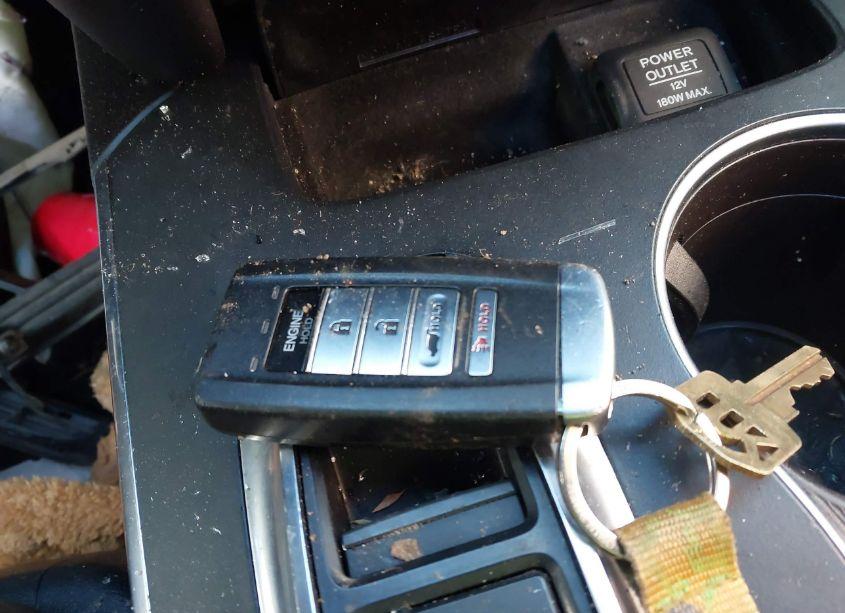 Photo 11 of 2016 Acura Mdx ADVANCE ENTERTAINMENT PACKAGES/ADVANCE PACKAGE (VIN 5FRYD4H92GB035702)