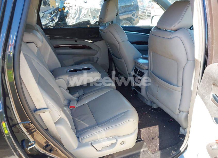 Photo 8 of 2016 Acura Mdx ADVANCE ENTERTAINMENT PACKAGES/ADVANCE PACKAGE (VIN 5FRYD4H96GB052261)