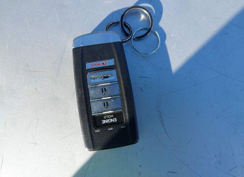 Photo 10 of 2016 Acura Mdx ADVANCE ENTERTAINMENT PACKAGES/ADVANCE PACKAGE (VIN 5FRYD4H97GB026543)