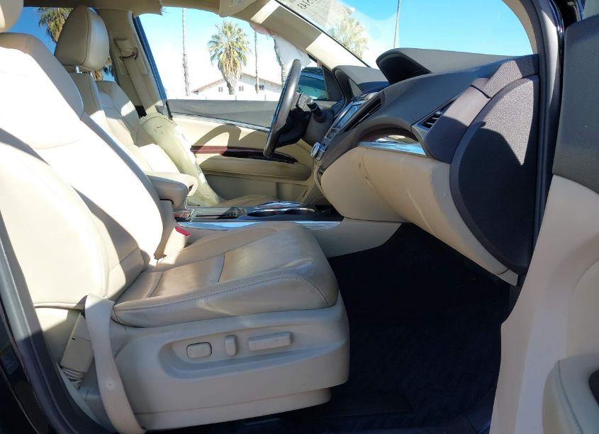 Photo 5 of 2016 Acura Mdx ADVANCE ENTERTAINMENT PACKAGES/ADVANCE PACKAGE (VIN 5FRYD4H97GB026543)