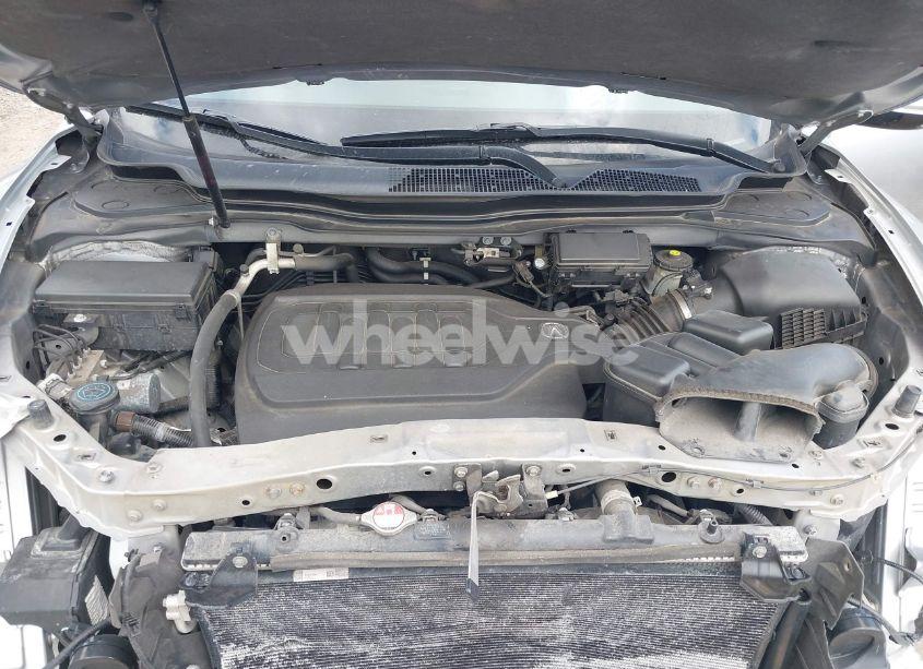 Photo 10 of 2016 Acura Mdx ADVANCE ENTERTAINMENT PACKAGES/ADVANCE PACKAGE (VIN 5FRYD4H98GB041150)