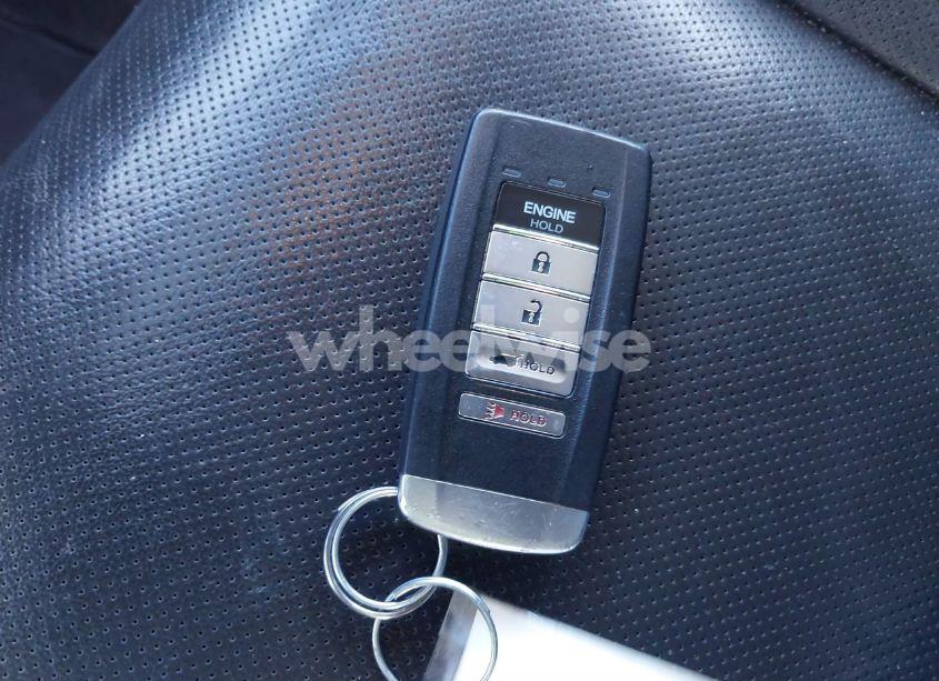 Photo 11 of 2016 Acura Mdx ADVANCE ENTERTAINMENT PACKAGES/ADVANCE PACKAGE (VIN 5FRYD4H99GB045241)