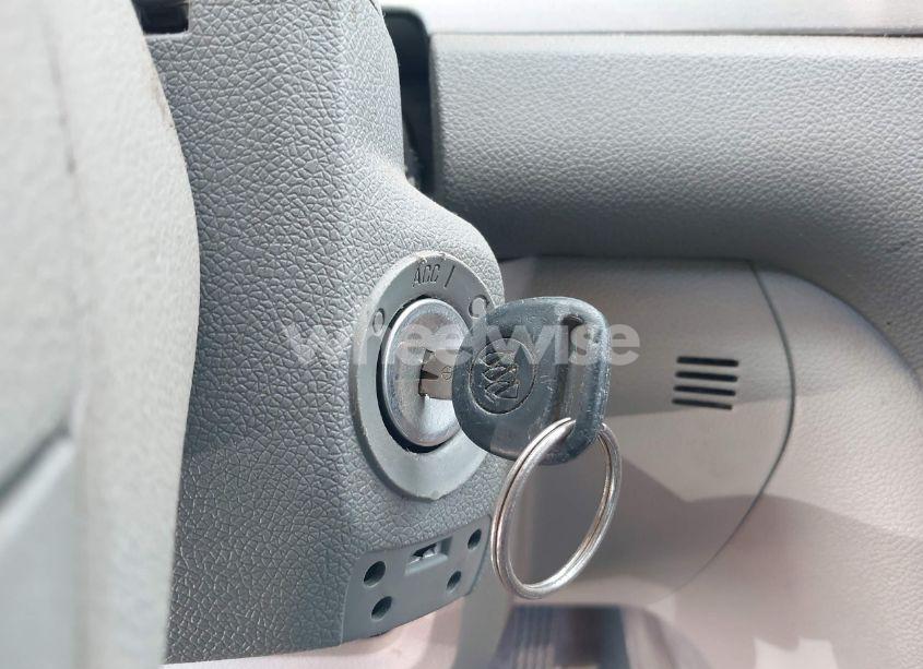 Photo 11 of 2008 Buick Enclave CX (VIN 5GAER13748J102418)