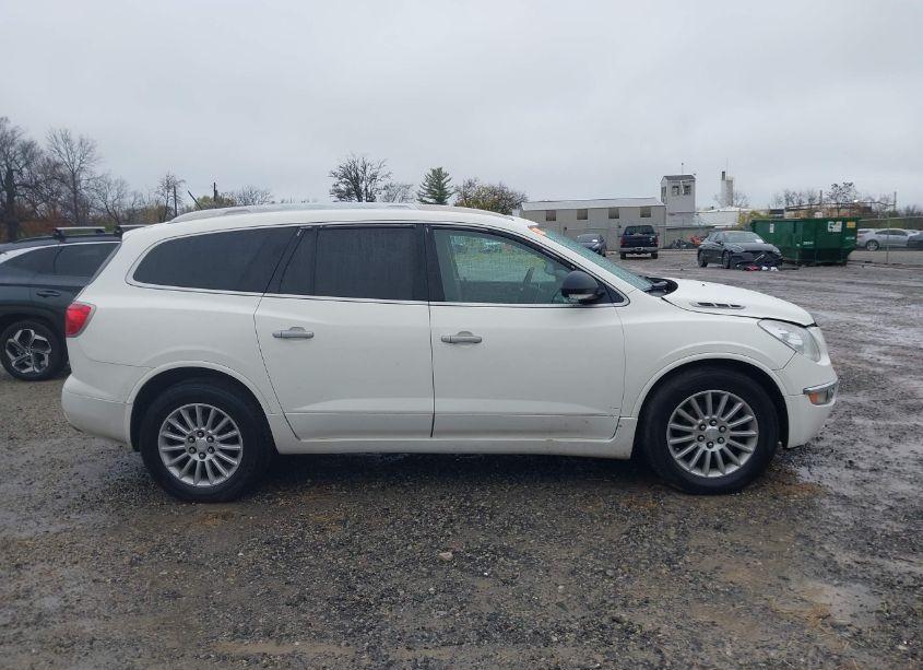 Photo 13 of 2008 Buick Enclave CXL (VIN 5GAER23738J136694)