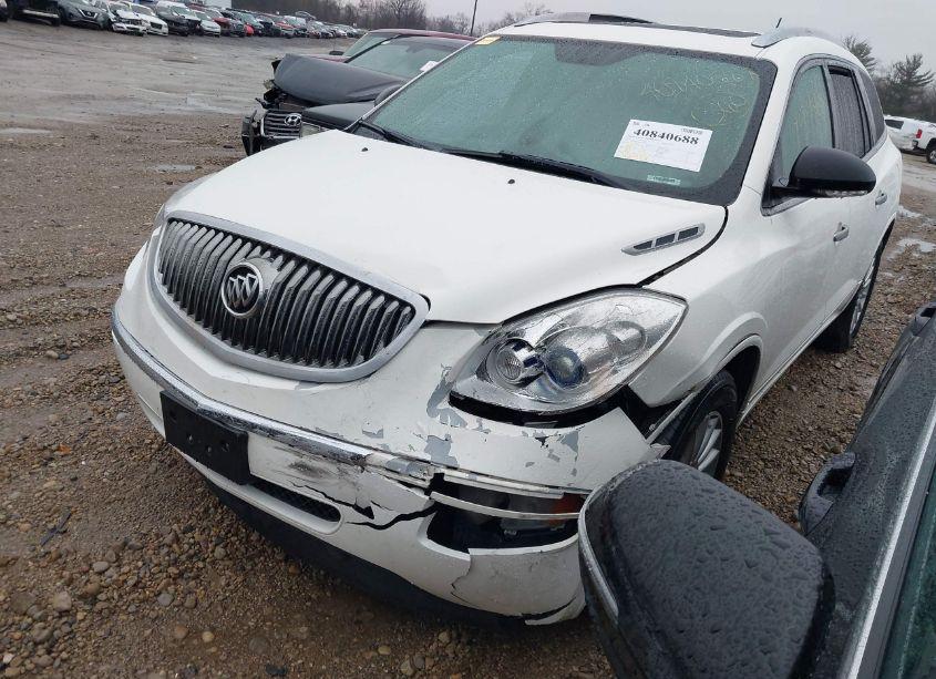 Photo 2 of 2008 Buick Enclave CXL (VIN 5GAER23738J136694)