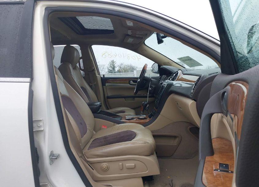 Photo 5 of 2008 Buick Enclave CXL (VIN 5GAER23738J136694)