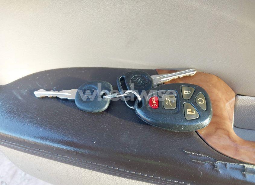 Photo 11 of 2008 Buick Enclave CXL (VIN 5GAER23738J236763)