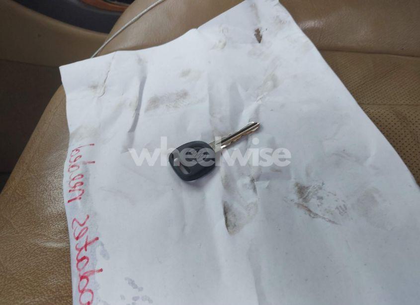 Photo 11 of 2008 Buick Enclave CXL (VIN 5GAER23738J283971)