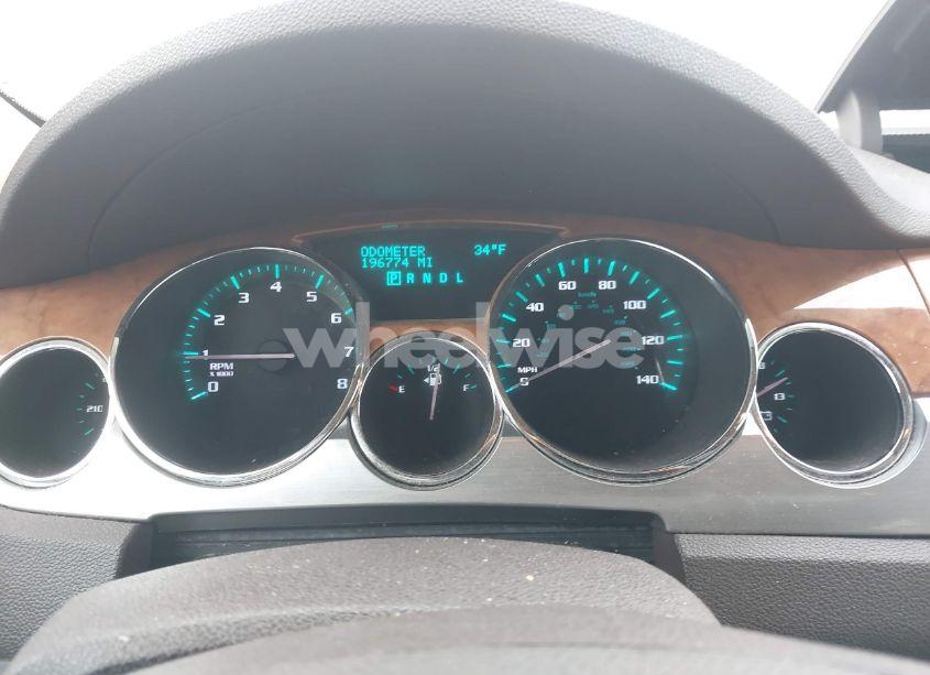 Photo 7 of 2008 Buick Enclave CXL (VIN 5GAER23738J283971)