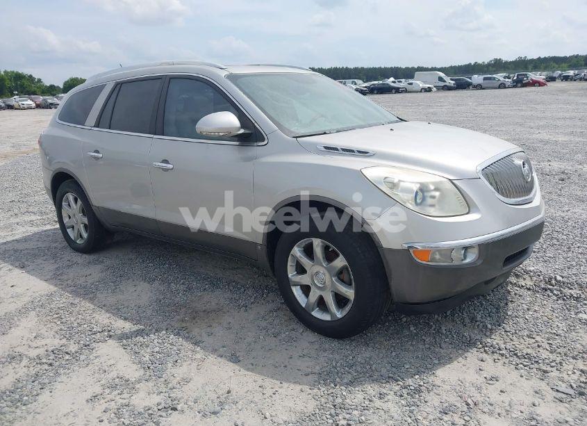 2008 Buick Enclave CXL (VIN 5GAER23748J209569) main photo