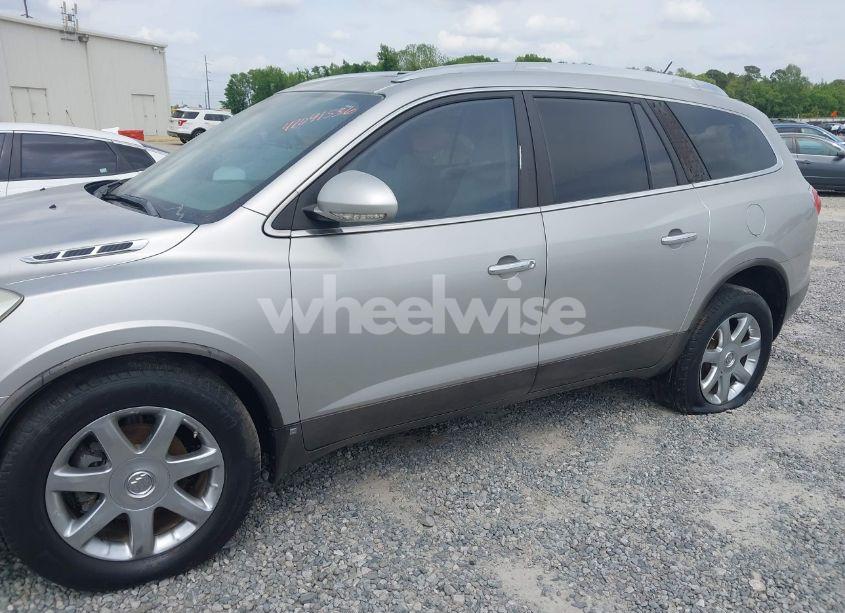 Photo 6 of 2008 Buick Enclave CXL (VIN 5GAER23748J209569)