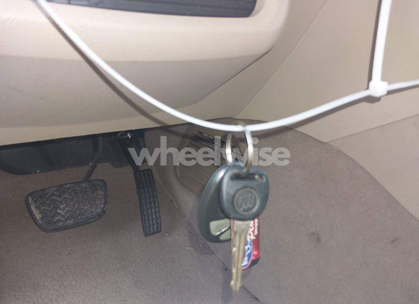 Photo 11 of 2008 Buick Enclave CXL (VIN 5GAER23748J246282)