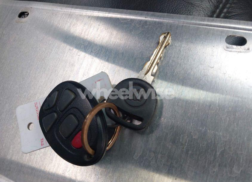 Photo 11 of 2008 Buick Enclave CXL (VIN 5GAER23748J278181)