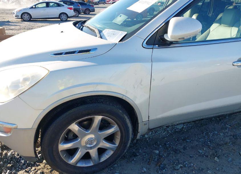 Photo 6 of 2008 Buick Enclave CXL (VIN 5GAER23758J239406)