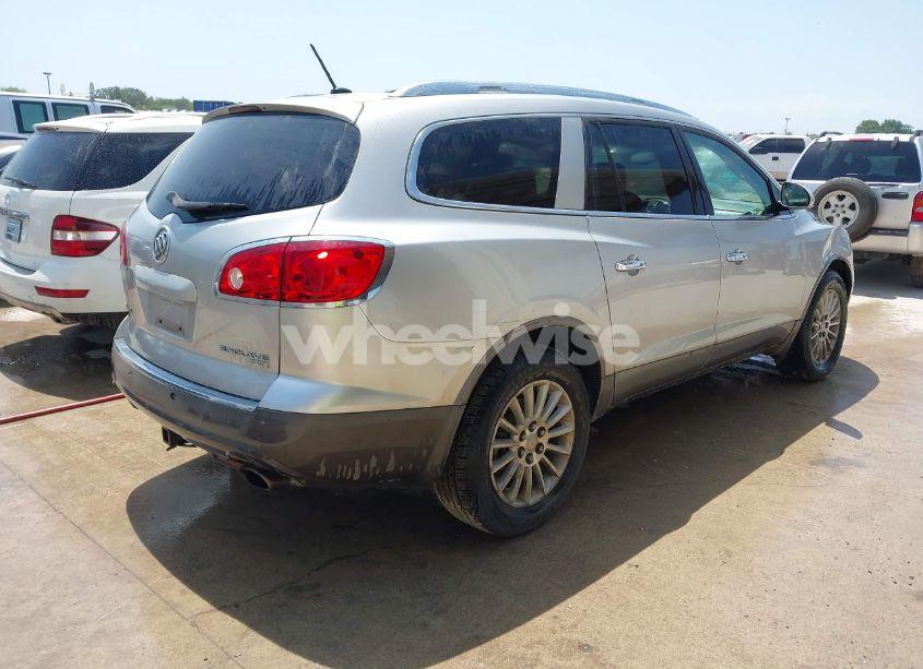 Photo 4 of 2008 Buick Enclave CXL (VIN 5GAER23758J269117)
