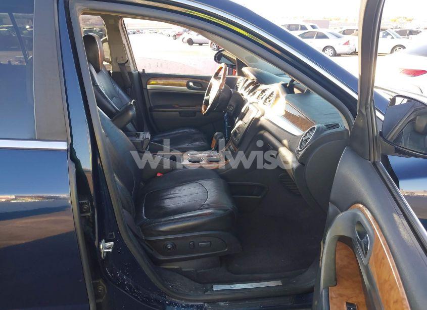 Photo 5 of 2008 Buick Enclave CXL (VIN 5GAER23768J261477)