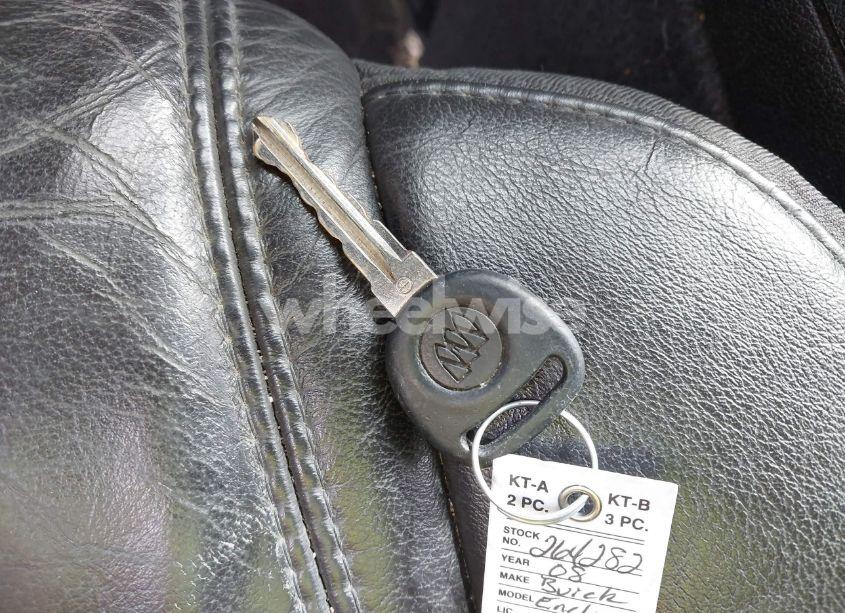 Photo 11 of 2008 Buick Enclave CXL (VIN 5GAER23768J264282)