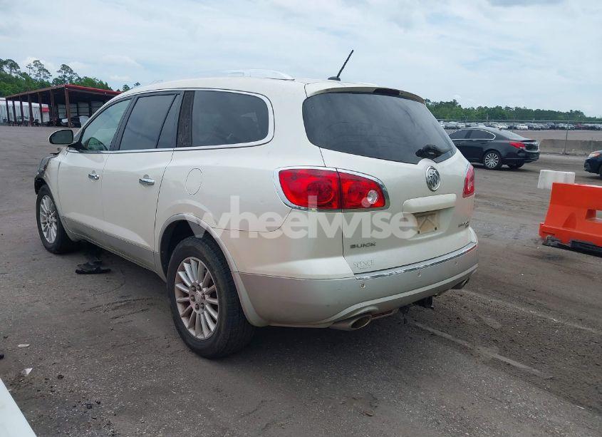 Photo 3 of 2008 Buick Enclave CXL (VIN 5GAER23768J306918)