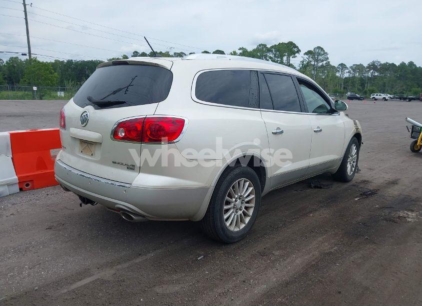 Photo 4 of 2008 Buick Enclave CXL (VIN 5GAER23768J306918)