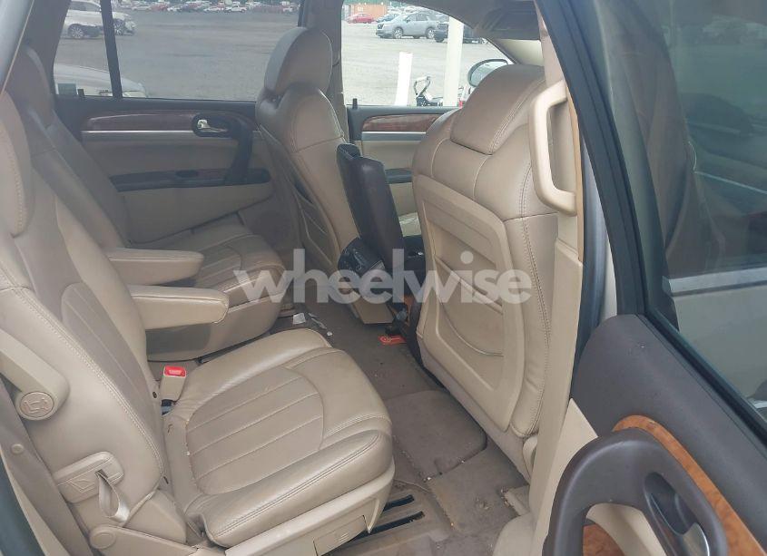 Photo 8 of 2008 Buick Enclave CXL (VIN 5GAER23778J172386)