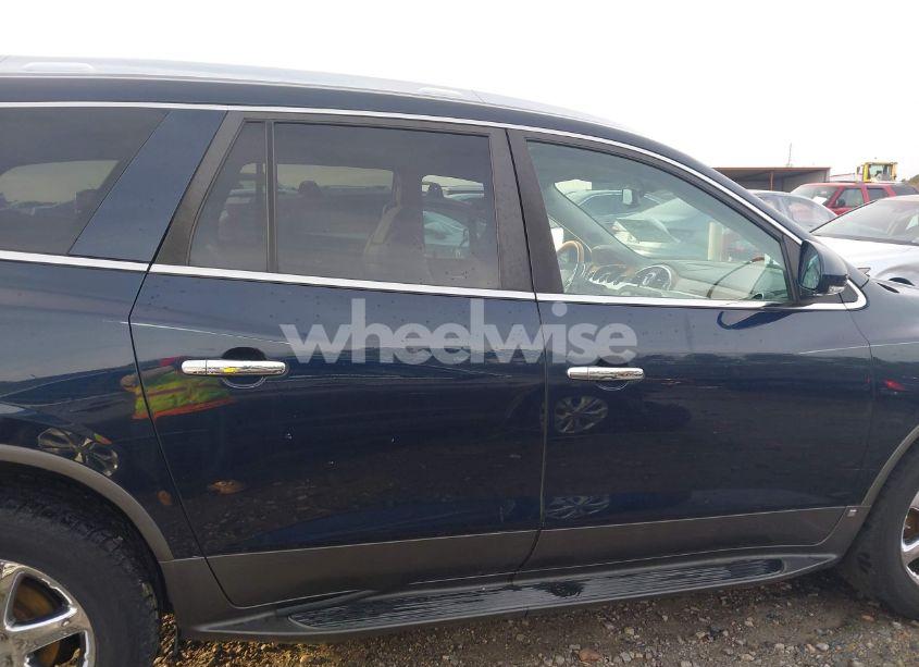 Photo 13 of 2008 Buick Enclave CXL (VIN 5GAER23788J104243)