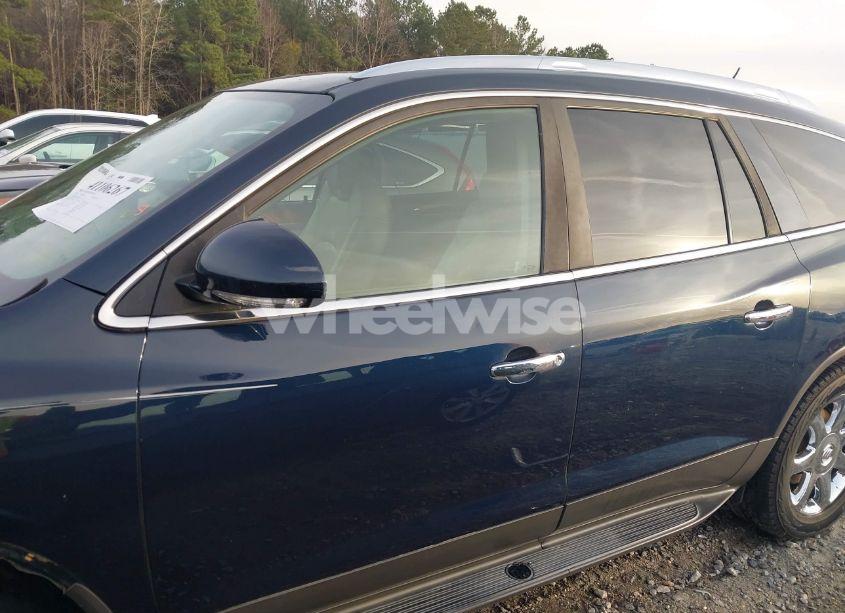 Photo 14 of 2008 Buick Enclave CXL (VIN 5GAER23788J104243)